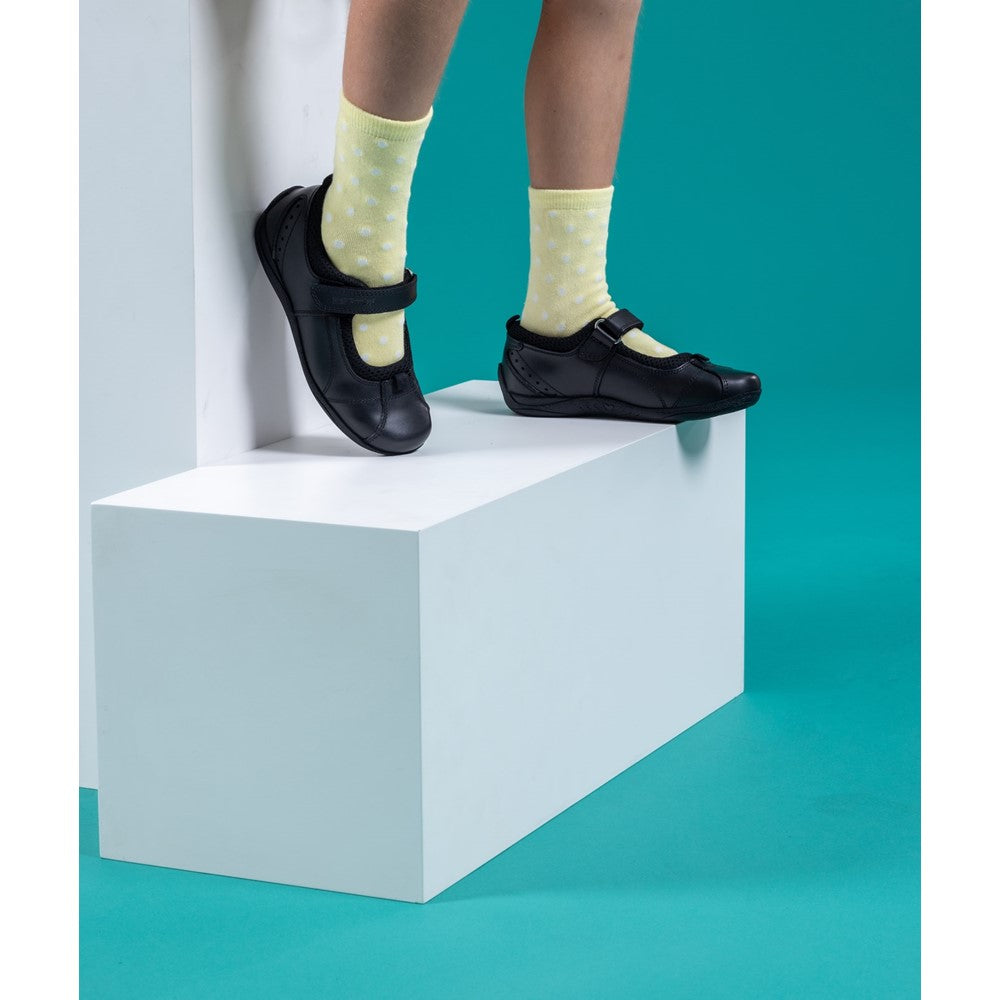 Girls BTS FLFR Black Hush Puppies Cindy Junior School Shoe