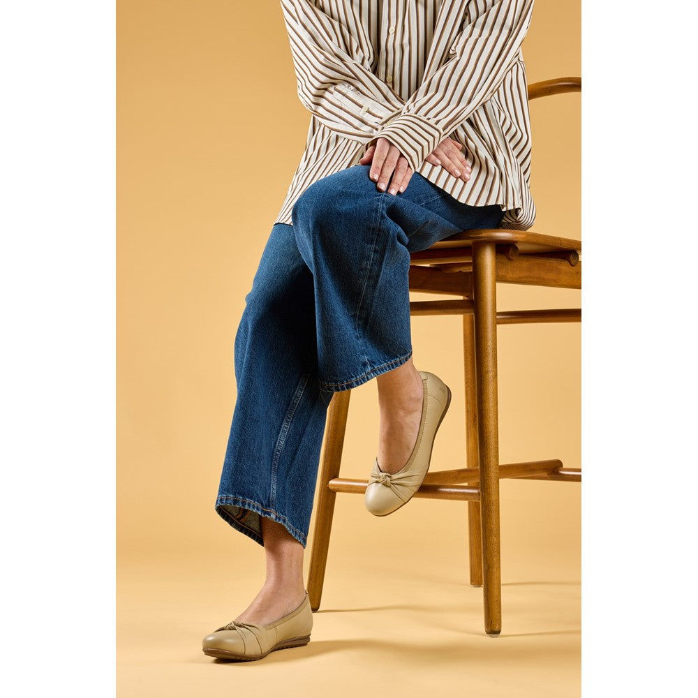 Ballerinas Cream Hush Puppies Lilith Knot Ballerina