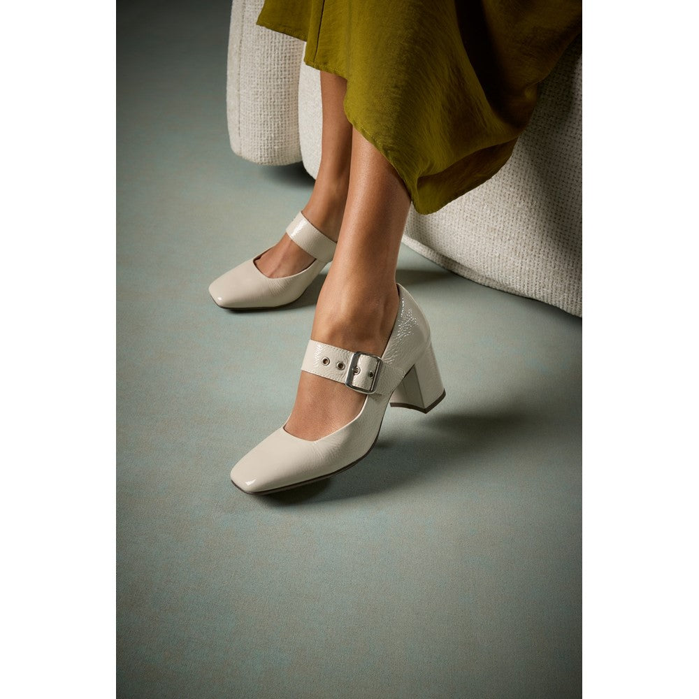 Ladies Heels Ivory Hush Puppies Celcilia Buckle Heel