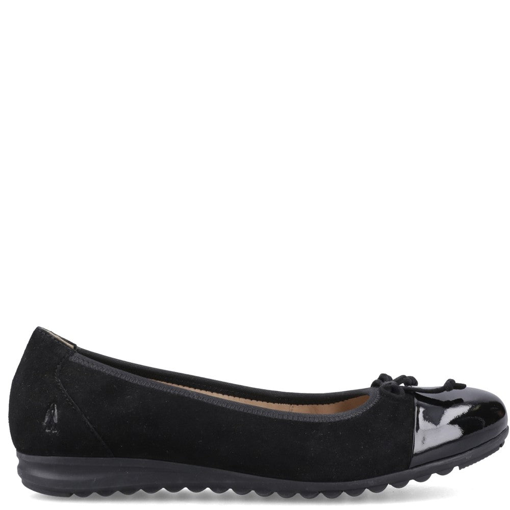 Ballerinas Black Hush Puppies Laurie Toe Cap Ballerina
