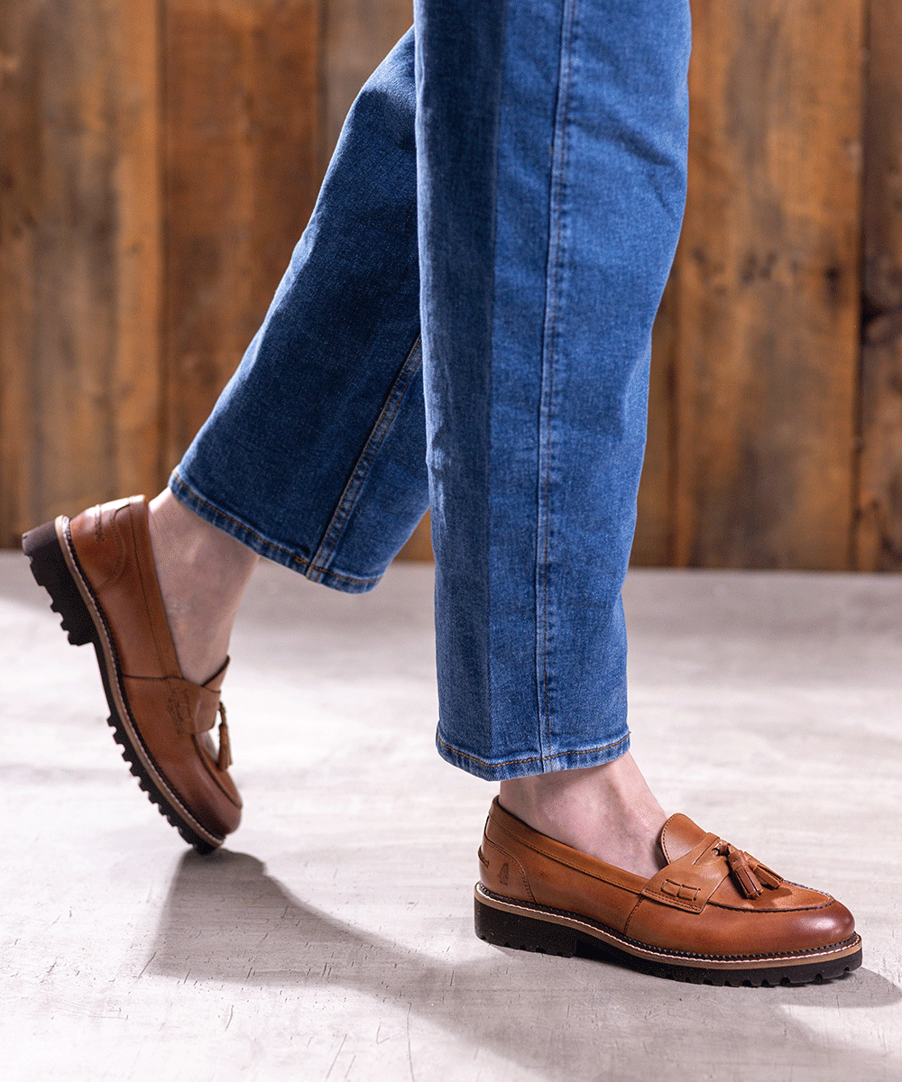 Online shopping 2025 hush puppies shoes
