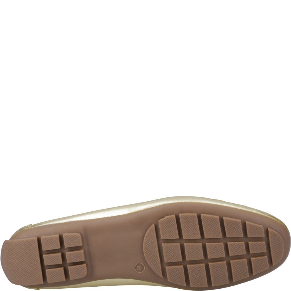 Slip On Ladies Shoes Gold Hush Puppies Eleanor Loafer