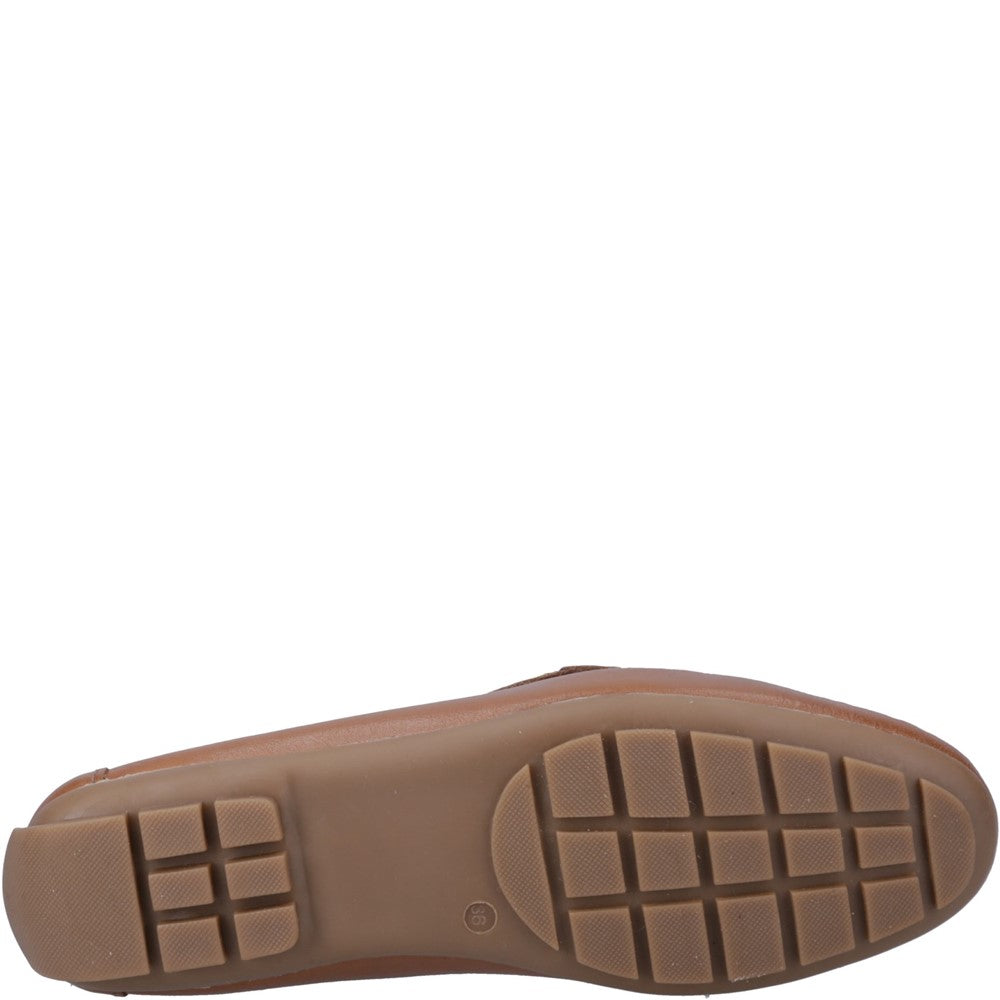 Slip On Ladies Shoes Tan Hush Puppies Eleanor Loafer
