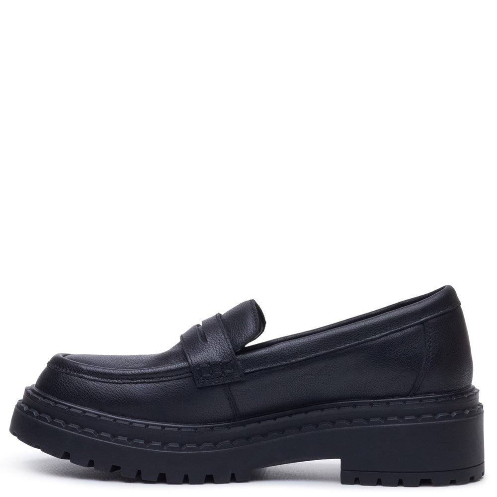Slip On Ladies Shoes Black Hush Puppies Odessa Loafer