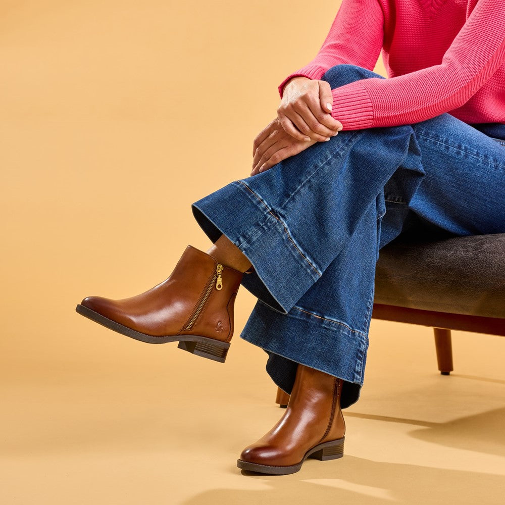Ladies Ankle Boots Tan Hush Puppies Perry Zip Boot